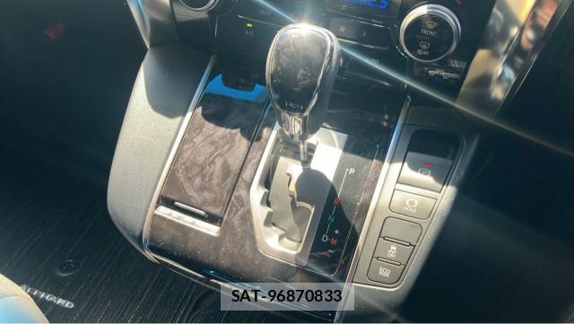 Toyota ALPHARD 2020-11 8281843-14