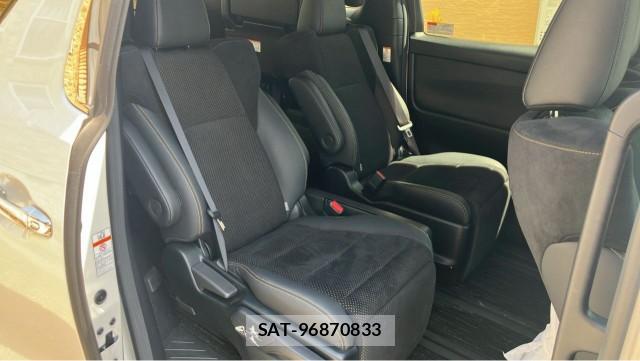 Toyota ALPHARD 2020-11 8281843-6