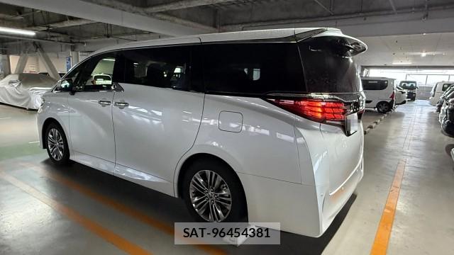 Toyota ALPHARD 2024-12 8281862-12