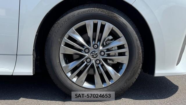 Toyota ALPHARD 2025-06 8281866-8