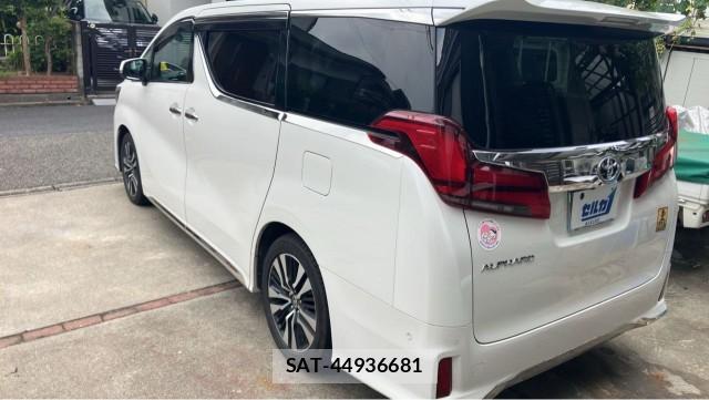 Toyota ALPHARD 2021-05 8281904-12