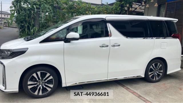 Toyota ALPHARD 2021-05 8281904-3