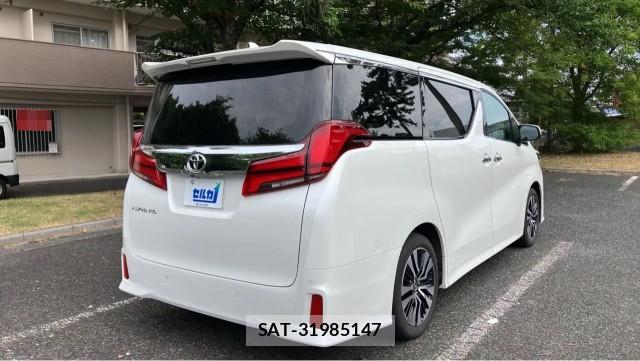 Toyota ALPHARD 2021-10 8282116-12