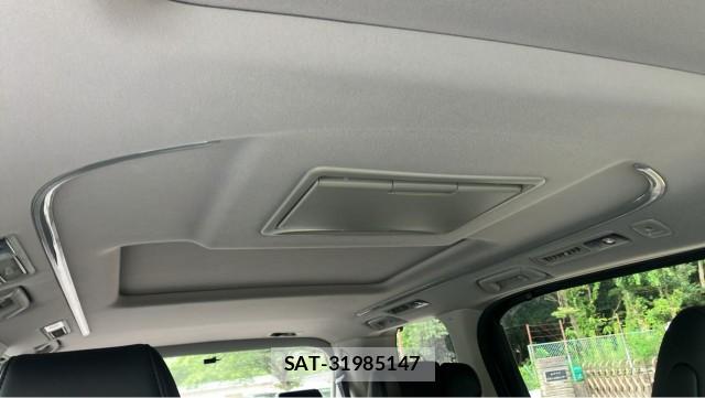 Toyota ALPHARD 2021-10 8282116-15