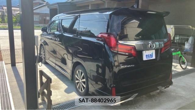 Toyota ALPHARD 2022-06 8282134-13