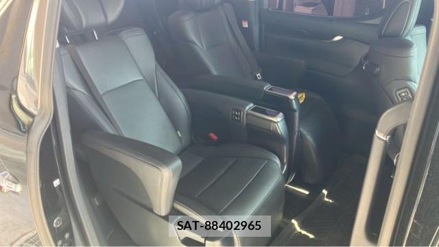 Toyota ALPHARD 2022-06 8282134-6
