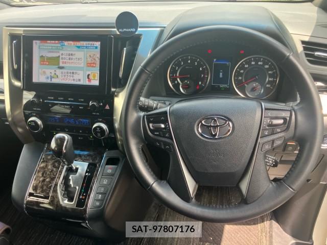 Toyota ALPHARD 2022-12 8282135-16