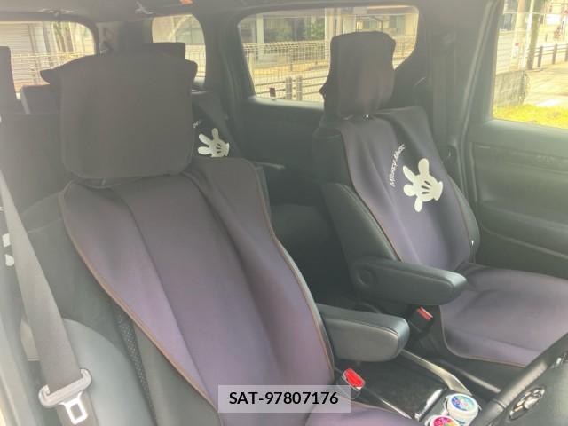 Toyota ALPHARD 2022-12 8282135-5