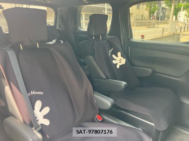 Toyota ALPHARD 2022-12 8282135-6