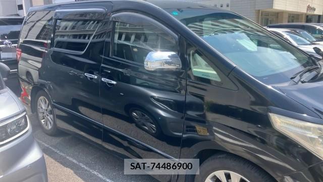 Toyota ALPHARD 2011-02 8282158-3