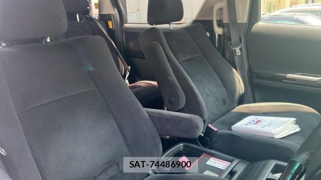 Toyota ALPHARD 2011-02 8282158-5