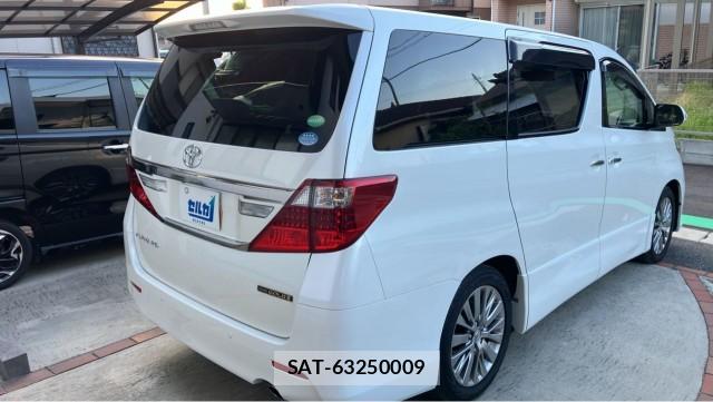 Toyota ALPHARD 2014-02 8282162-12