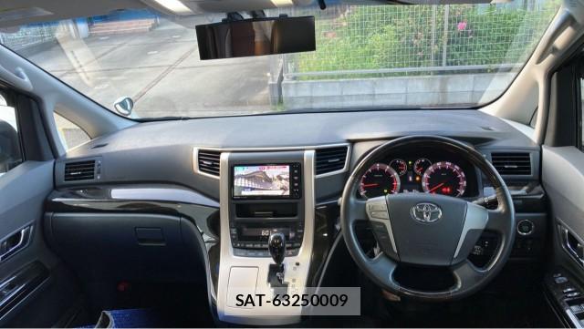 Toyota ALPHARD 2014-02 8282162-2