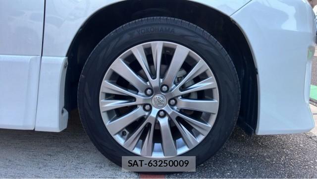 Toyota ALPHARD 2014-02 8282162-8