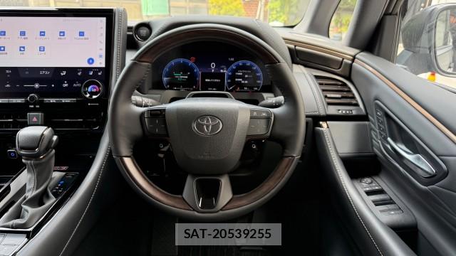 Toyota ALPHARD 2025-07 8282220-15