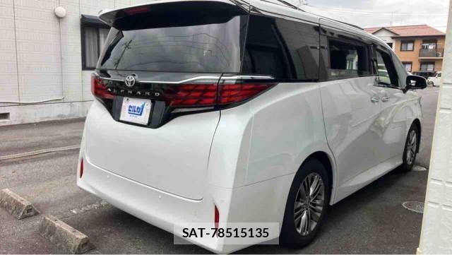 Toyota ALPHARD 2024-12 8282346-12