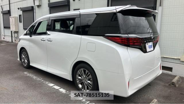 Toyota ALPHARD 2024-12 8282346-13