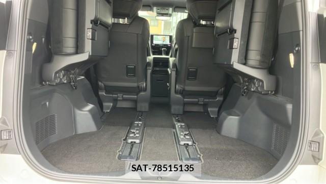 Toyota ALPHARD 2024-12 8282346-17