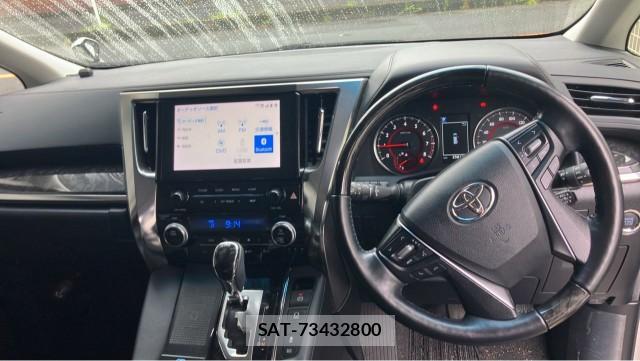 Toyota ALPHARD 2021-08 8282350-16