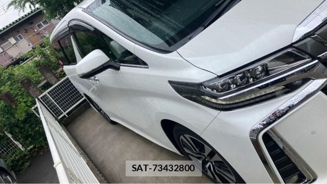 Toyota ALPHARD 2021-08 8282350-3