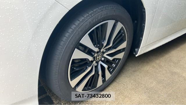 Toyota ALPHARD 2021-08 8282350-8