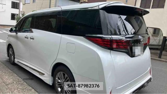 Toyota ALPHARD 2024-10 8282395-10