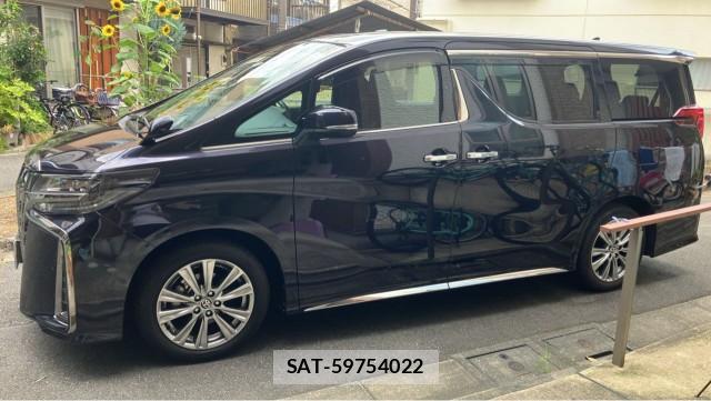 Toyota ALPHARD 2021-08 8282429-10