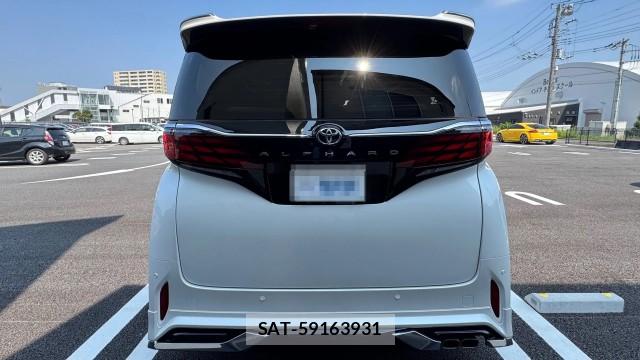 Toyota ALPHARD 2023-10 8282452-1