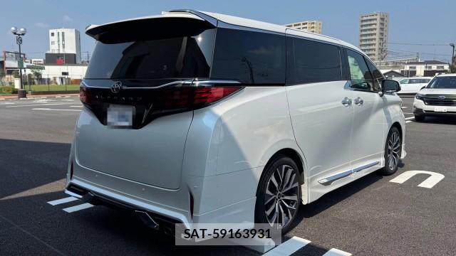 Toyota ALPHARD 2023-10 8282452-12