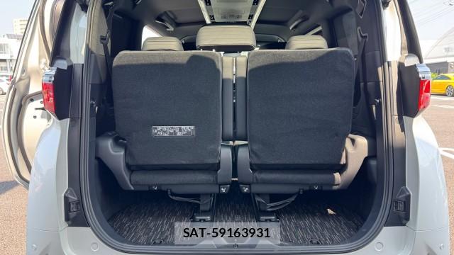 Toyota ALPHARD 2023-10 8282452-17