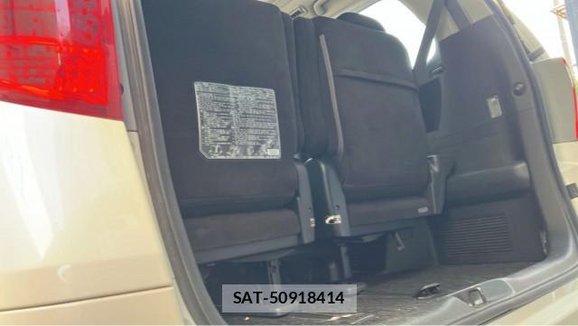 Toyota ALPHARD 2010-05 8282473-17