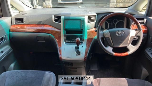 Toyota ALPHARD 2010-05 8282473-2