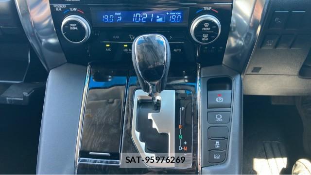 Toyota ALPHARD 2022-06 8282496-14