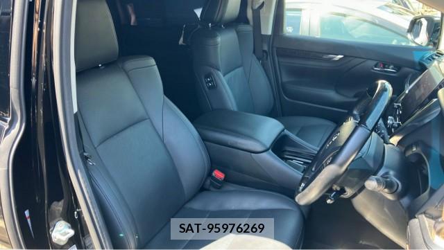 Toyota ALPHARD 2022-06 8282496-5