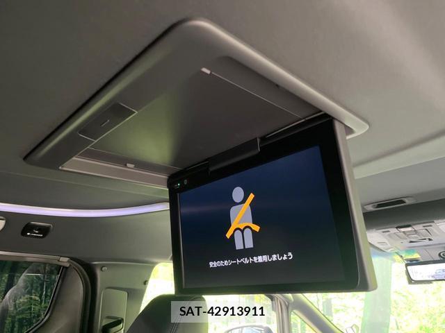 Toyota ALPHARD 2022-09 8282668-3