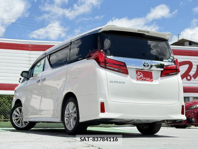 Toyota ALPHARD 2019-09 8282776-3