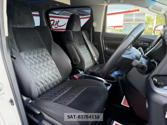 Toyota ALPHARD 2019-09 8282776-6