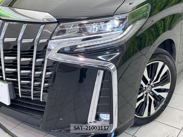 Toyota ALPHARD 2022-07 8282845-12