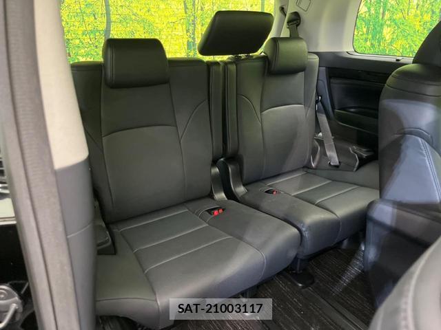 Toyota ALPHARD 2022-07 8282845-9