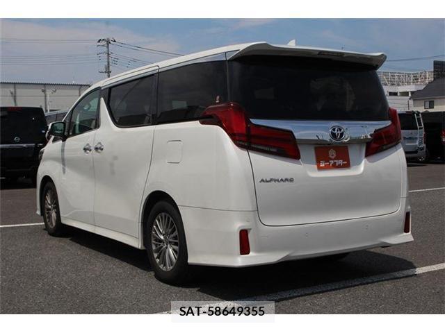 Toyota ALPHARD 2021-06 8283558-11