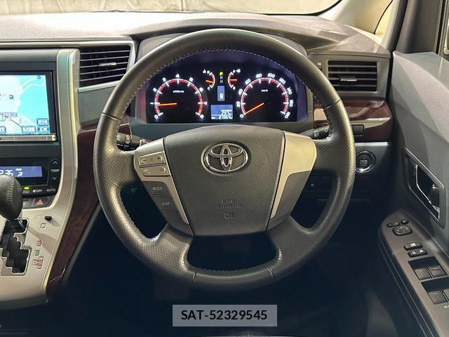 Toyota ALPHARD 2014-02 8284244-2