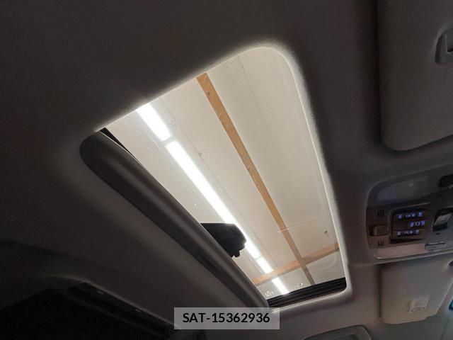 Toyota ALPHARD 2020-01 8284577-2