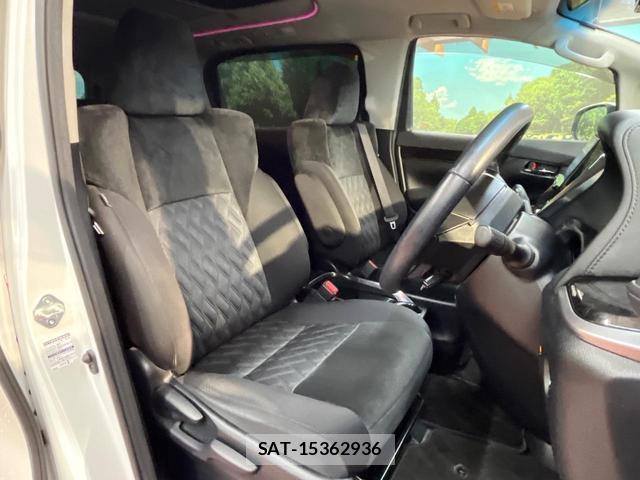 Toyota ALPHARD 2020-01 8284577-7