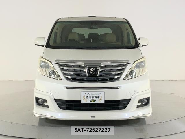 Toyota ALPHARD 2012-03 8284621-2