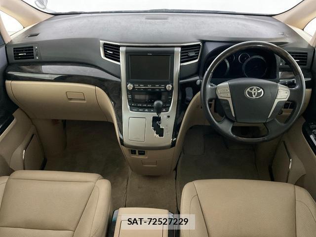 Toyota ALPHARD 2012-03 8284621-9