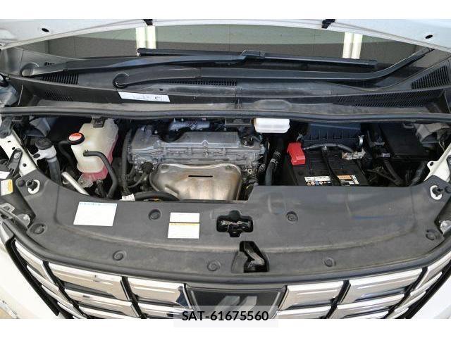 Toyota ALPHARD 2016-08 8284845-7