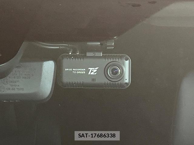 Toyota ALPHARD 2024-07 8284901-6