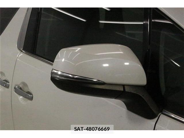 Toyota ALPHARD 2021-06 8285116-11