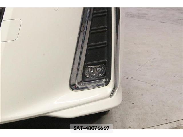Toyota ALPHARD 2021-06 8285116-17