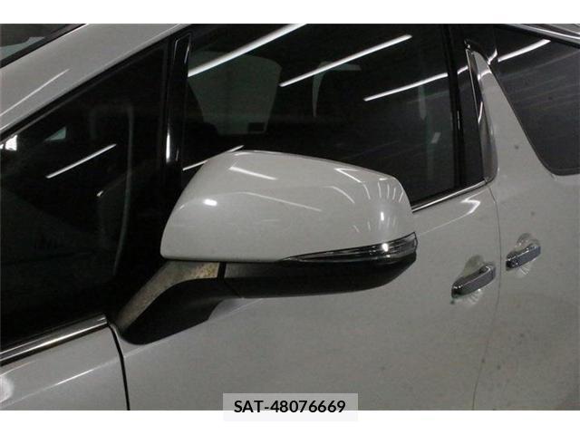 Toyota ALPHARD 2021-06 8285116-18